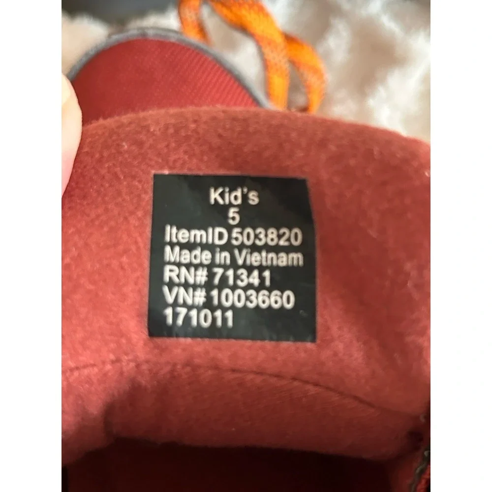 L.L.Bean Katahdin hiking Boots Kids Size 5 Terracotta And Gray NWOB